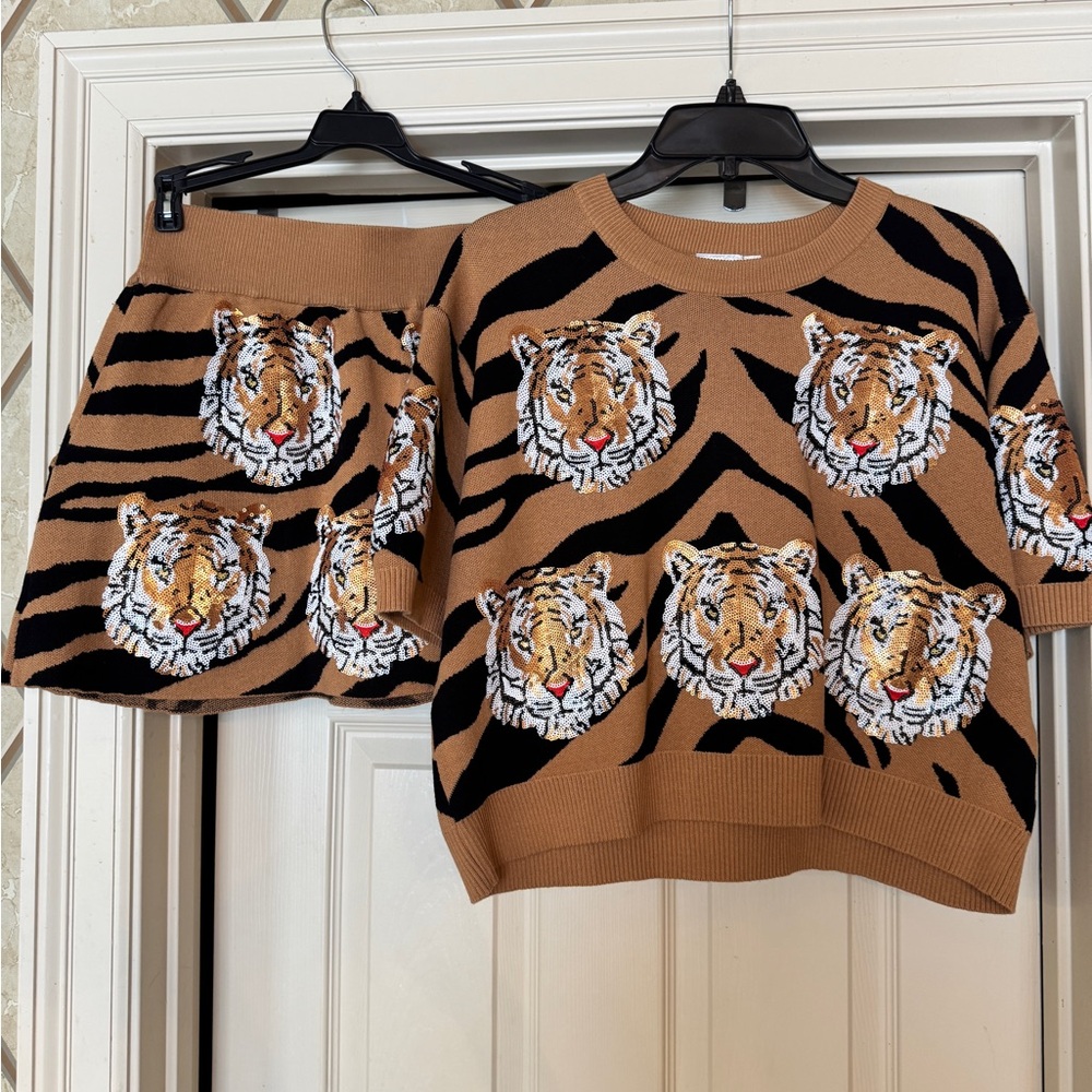 QUEEN OF SPARKLES Tan and Black Tiger Knit Skirt Set